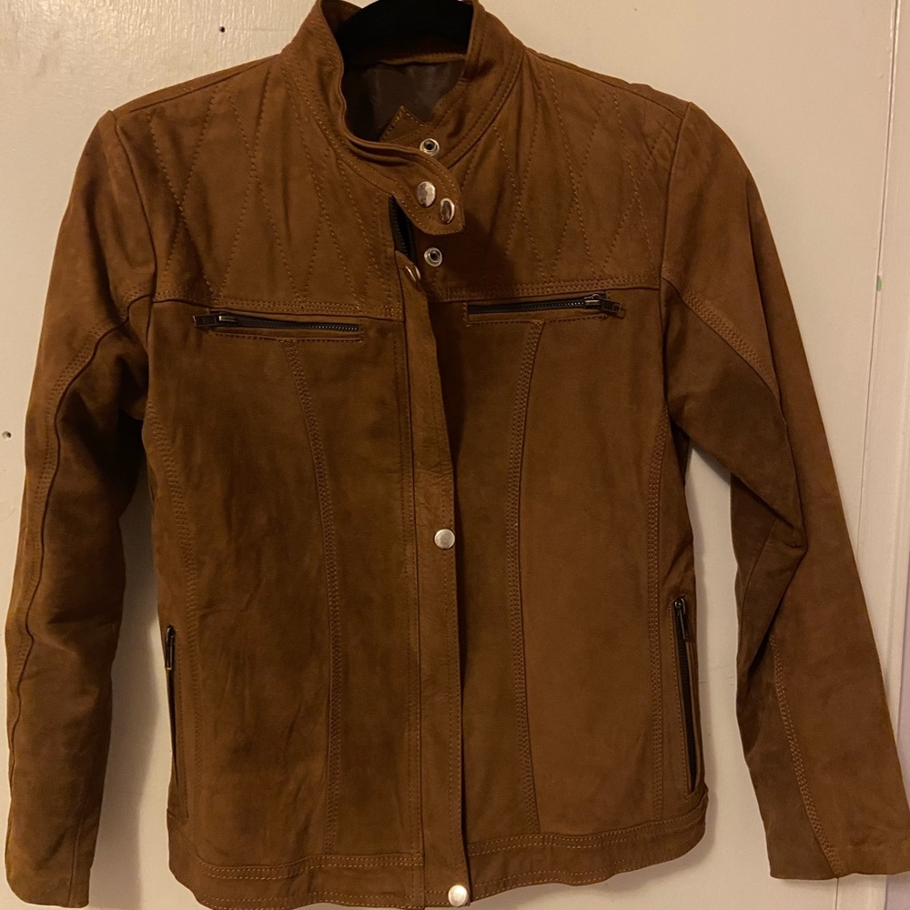 Nice suede jacket 🤎